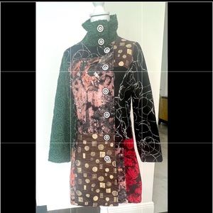 Lightweight print coat